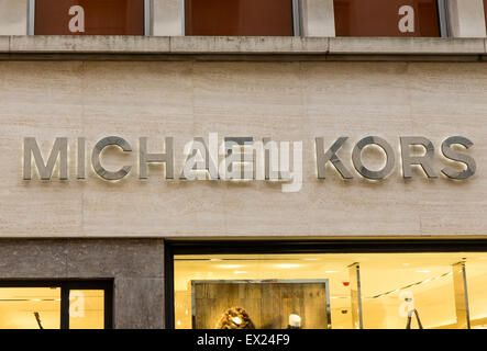 Michael Kors tienda de lujo en Londres, Reino Unido Foto de stock