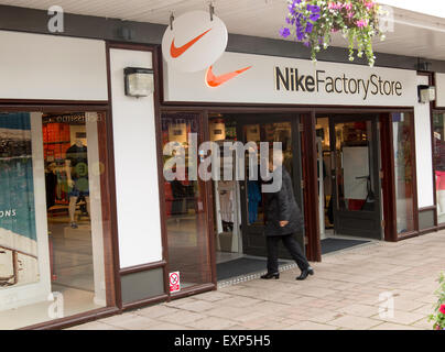 Tienda Nike Festival Park Mallorca Online Hotsell, UP TO 51% OFF |  www.bravoplaya.com