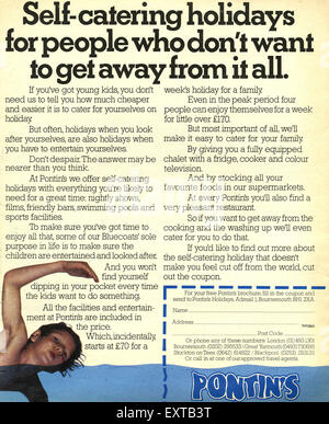 1980 UK Pontin's Magazine anuncio Foto de stock