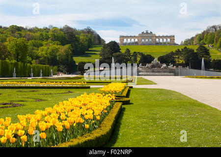Jardines y Palacio de Schonbrunn Gloriette , Austria