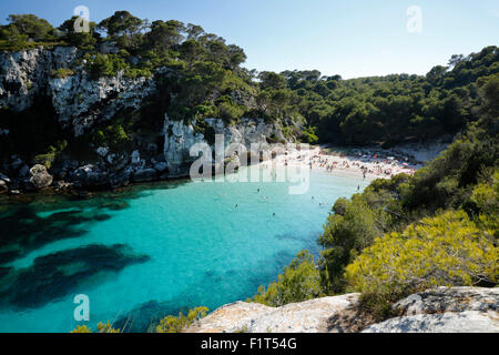 Cala Macarelleta, cerca de Cala Galdana, al sur de la costa oeste de Menorca, Islas Baleares, Mediterráneo, Europa