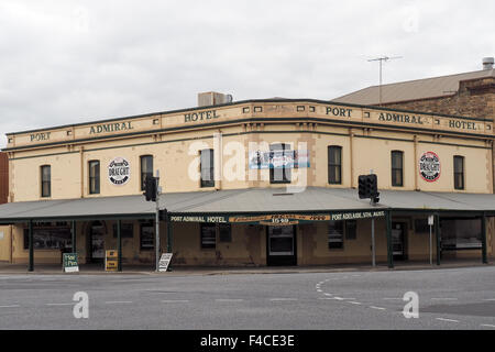 Puerto Admiral Hotel en Port Adelaide. Foto de stock