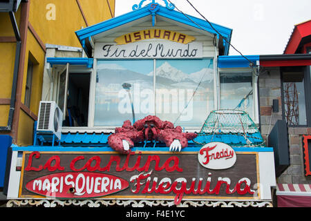 Argentina. Tierra del Fuego. Ushuaia. Restaurante de mariscos. Freddy's La  Cantina Fueguina Fotografía de stock - Alamy