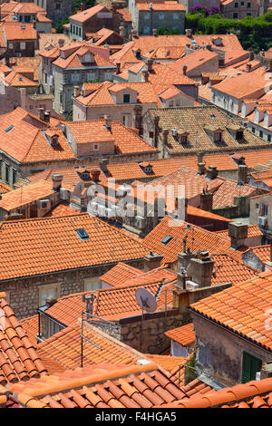 Dubrovnik, del condado de Dubrovnik-Neretva, en Croacia. Los tejados del casco antiguo de la ciudad.