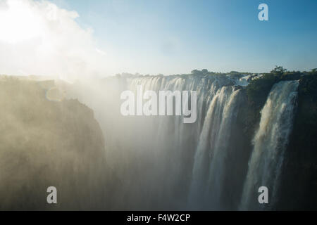 LIVINGSTONE, ZAMBIA - Victoria Falls Cascada