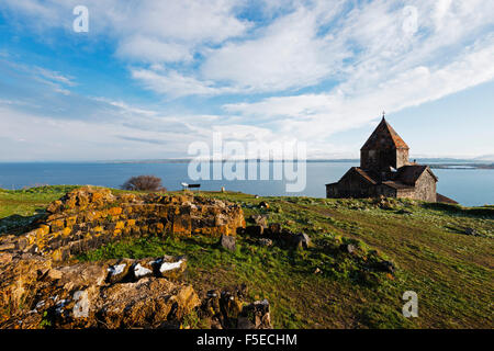 Monasterio de Sevanavank, el lago Sevan, provincia de Gegharkunik, Armenia, el Cáucaso, Asia Central, Asia