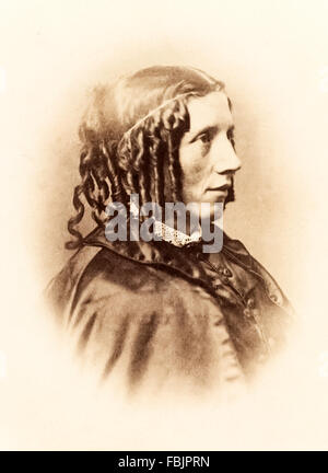 Harriet Beecher Stowe (1811-1896) autora de 'La cabaña del tío Tom; o, la vida entre los humildes' publicado en 1852. Fotografía de la fotografía original del estudio tomada en 1857. Crédito: Colección Privada / AF Fotografie Foto de stock