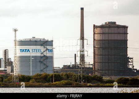 TATA Steel Works, planta de Port Talbot, Gales, Reino Unido. La compañía india recortará 750 empleos en su planta de Port Talbot en Gales Foto de stock