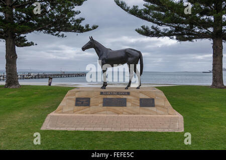 Estatua de Makybe Diva, una de las más exitosas carreras de Caballos Carreras de caballos en Australia la historia. Port Lincoln, en Australia del Sur. Foto de stock