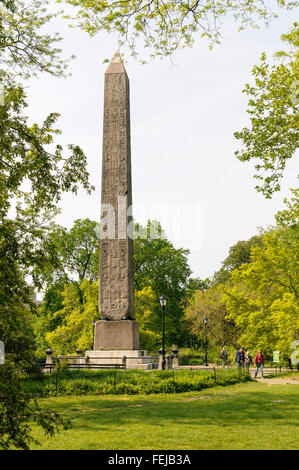 La Aguja de Cleopatra, el obelisco de Central Park, Manhattan, Ciudad de Nueva York, EE.UU. Foto de stock