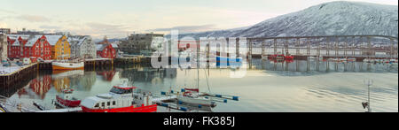 Puerto de Tromso en Tromsø, Municipio, Noruega. Octubre 24,2013