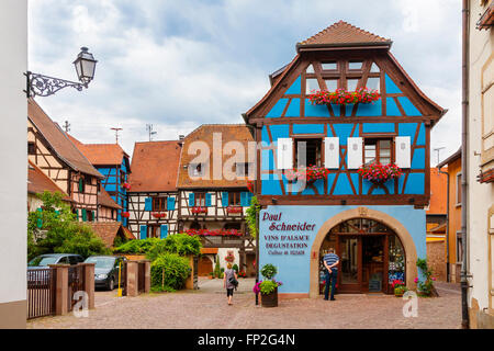 Bodega Eguisheim,Alsace Francia Foto de stock