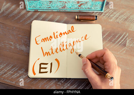EI texto manuscrito de la inteligencia emocional, el éxito empresarial concepto Foto de stock