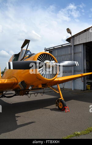 Zlin Z-37 Cmelak - checa de aviones agrícolas usados principalmente como crop DUSTER Foto de stock