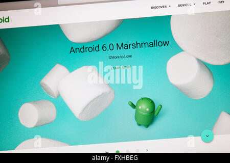 Pantalla de inicio en un LG G4 5,5 pulgadas smartphone Android ejecutando  Android 6 Marshmallow Fotografía de stock - Alamy