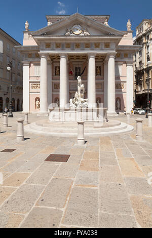 Bolsa, Palazzo della Borsa, Piazza della Borsa, Trieste, Friuli-Venezia Giulia, Italia Foto de stock