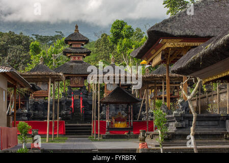 Templo Pura Besakih, Bali, Indonesia Foto de stock