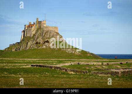 Castillo de Lindisfarne en Holy Island, Northumbria. Inglaterra. Foto de stock