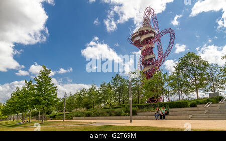 La Escultura Orbita de Anish Kapoor en el Parque Olímpico en Stratford, un legado permanente de los Juegos Olímpicos de Londres 2012, Stratford, Londres, Reino Unido