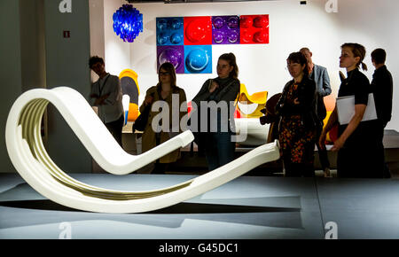 ADAM, Museo de Arte y Diseño Atomium, Bruselas, exposición permanente Plasticarium, diseño de objetos de los 70s hechos de plásticos Foto de stock