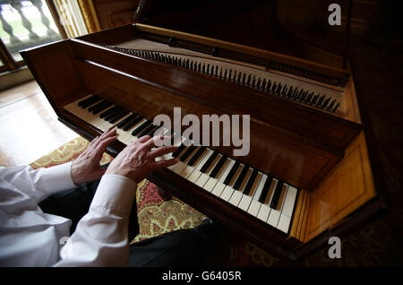 Sobreviviente más antigua grand piano aparece en inglés