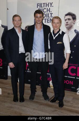 La foto de Riot Club - Londres. Todo el elenco asiste a una llamada para  dar a conocer la película 'The Riot Club' en el BFI, Londres Fotografía de  stock - Alamy