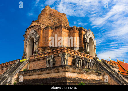 Chiang Mai, Tailandia, en Wat Chedi Luang.