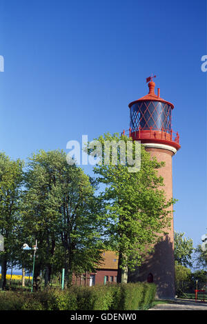 Faro llamado Staberhuk en isla Fehmarn, Schleswig-Holstein, Alemania Foto de stock