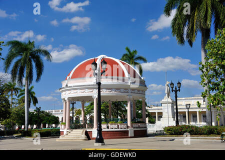Quiosco de música, el Parque José Martí, Cienfuegos, Cuba Foto de stock