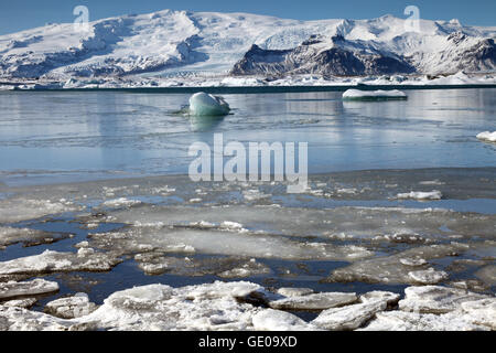 Geografía / viajes, Islandia, el este de Islandia, Jökulsarlon, laguna glacial, Additional-Rights-Clearance-Info-Not-Available
