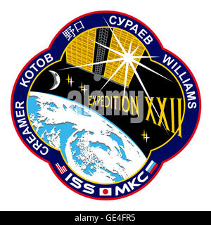 Lanzamiento: Soyuz TMA-16 aterrizó el 30 de septiembre de 2009: 18 de marzo de 2010 Lanzamiento: Soyuz TMA-17 aterrizó el 20 de diciembre de 2009: 1 de junio, 2010 Los astronautas: Jeffrey Williams, Oleg Kotov, Soichi Noguchi, Maxim Suraev y Creamer Timoty Expedition 22 comenzó con la Soyuz TMA-15 el desacoplamiento en Nov 30, 2009. Tres nuevos tripulantes llegaron a la estación en la Soyuz TMA-17 el 22 de diciembre de 2009. La 22ª expedición a la Estación Espacial Internacional está dedicado a las etapas finales de la Asamblea y la transición a la plena utilización como un laboratorio orbital. El sol, el suministro de energía y el mantenimiento de la vida en la estación espacial, Foto de stock