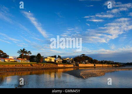 Vista de la pequeña ciudad costera de Minnamurra, Costa Illawarra, Nueva Gales del Sur (NSW, Australia Foto de stock