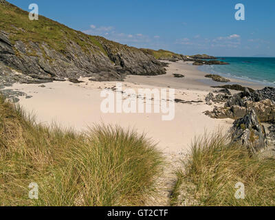 Gloriosas playas desiertas en el puerto un Chapuill en la remota isla de Colonsay Hebridean, Escocia, Reino Unido.