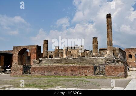 Las ruinas de la antigua ciudad de Pompeya, Campania, Italia