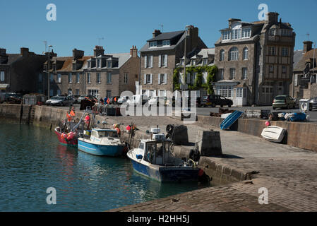 La comuna costera de Barfleur en Normandía, noroeste de Francia.