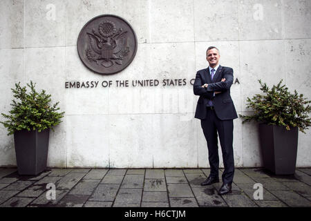 Rufus Gifford, embajador de Estados Unidos en Dinamarca, retratada fuera de la Embajada de los Estados Unidos, en Copenhague. Foto de stock