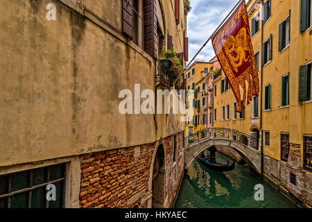 Italia Veneto Venecia - Puentes - Sestiere San Marco - Ponte de Le Colonne Foto de stock