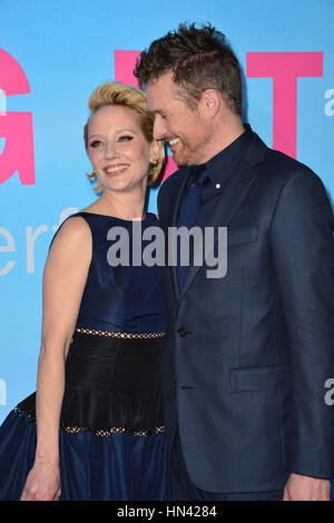 LOS ANGELES - 9 de FEBRERO: James Tupper en los Premios Movieguide 2024 ...