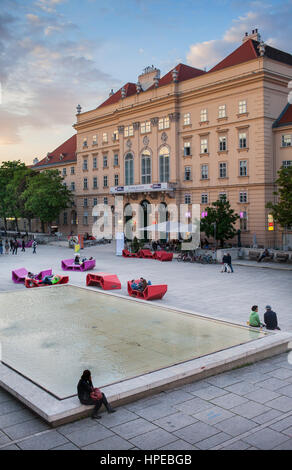 Museumsquartier, Viena, Austria, Europa Foto de stock