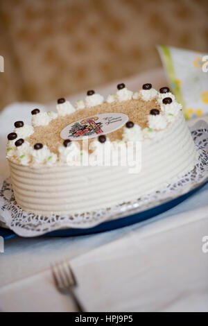 Torte zur Firmung - pastel de confirmación Fotografía de stock - Alamy