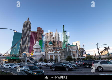 Strip de Las Vegas y New York New York Hotel and Casino - Las Vegas, Nevada, EE.UU.