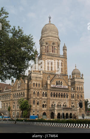 Edificio de la Corporación Municipal de Bombay (1893) o el edificio de BMC en Mumbai, India. Foto de stock