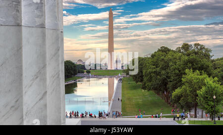 El Lincoln Memorial y el Monumento a Washington, en Washington DC, Estados Unidos. Foto de stock