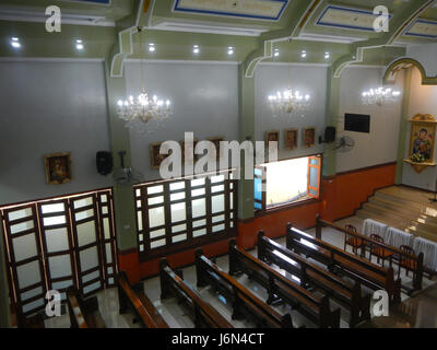 06469 Interior de la Bisita ni Santa Teresita ng Batang Hesus Manggahan Santa Maria Bulacan 24 Foto de stock