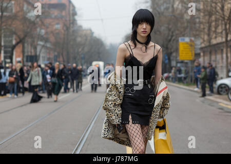 Sora Choi Walks the Runway at the Versace Show at Milan Fashion Week  Autumn/Winter 2019/20 Editorial Photo - Image of luxury, collection:  143966101