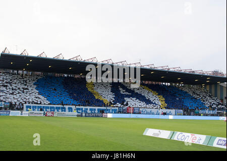 De Ferrara, Italia. El 18 de mayo, 2017. Serie B Trofeo Football/Soccer :  Italiano 'Serie B' coincidencia entre SPAL 2-1 FC Bari en el Stadio Paolo  Mazza en Ferrara, Italia . Crédito