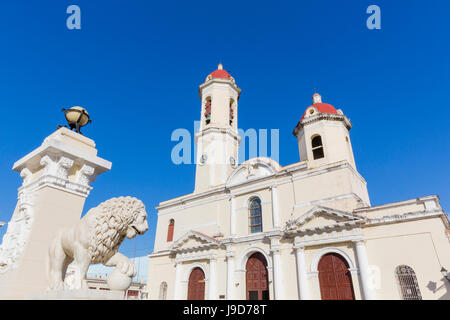 La Catedral de la Purísima Concepción, en la Plaza José Martí, Cienfuegos, Sitio del Patrimonio Mundial de la UNESCO, Cuba, Las Antillas, Caribe