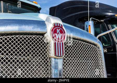 American kenworth logo fotografías e imágenes de alta resolución - Alamy