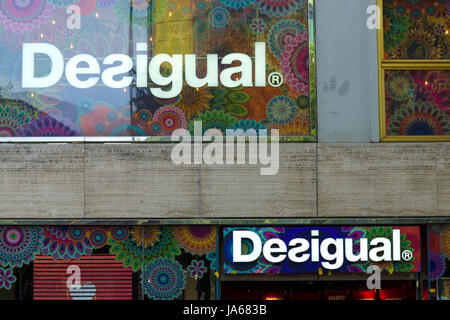 Marcas parecidas sales a desigual