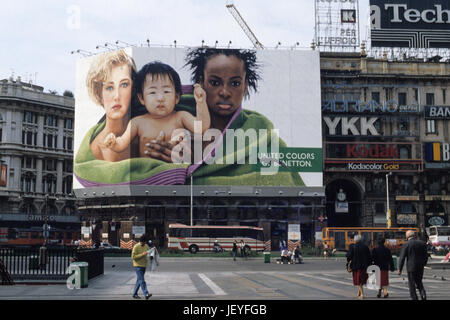 perder Desviar Haz un esfuerzo Benetton publicidad fotografías e imágenes de alta resolución - Alamy